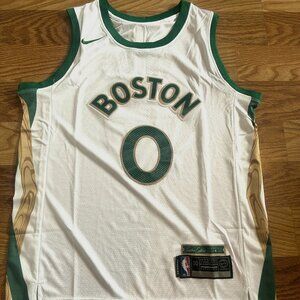 New Boston Celtics Jayson Tatum Men's City Edition Swingman Jersey Medium/Large